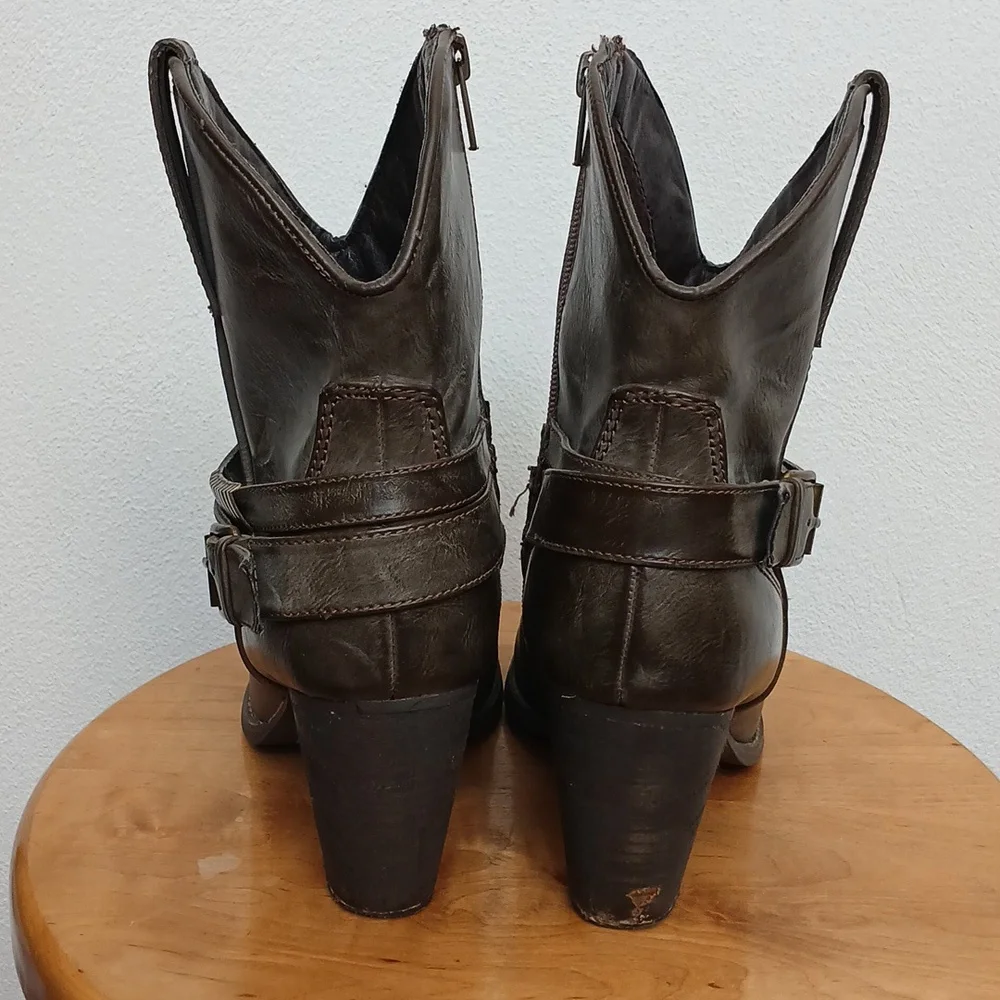 Very Volatile Spears Women's Dark Brown Western Worn In Heeled Boots Size 8.5